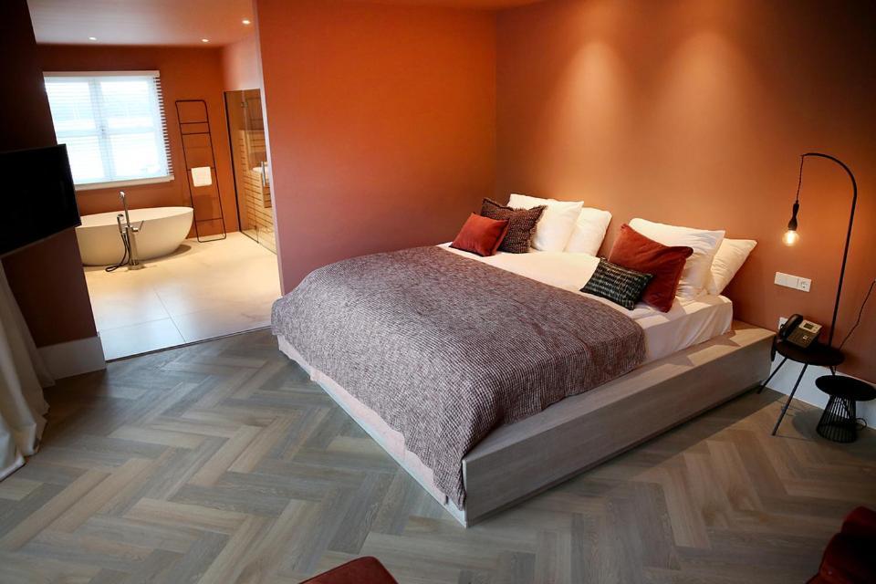 Van Der Valk Hotel Apeldoorn Esterno foto