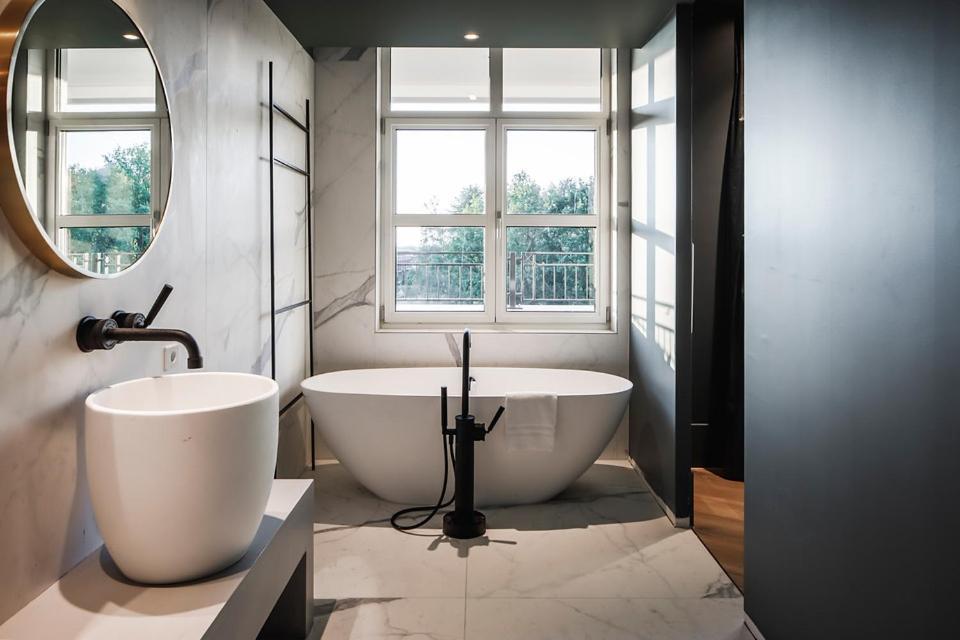 Van Der Valk Hotel Apeldoorn Esterno foto